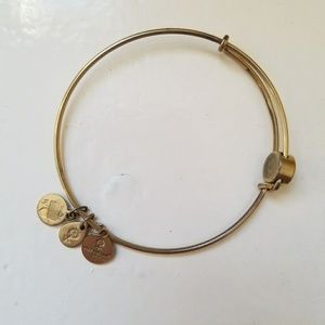 Ani & Alex Eye of horus gold bracelet